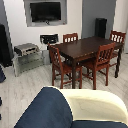 Apartament Kamienica Lägenhet Łódź Exteriör bild